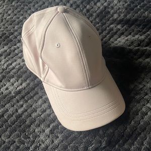 Light pink Lulu lemon hat